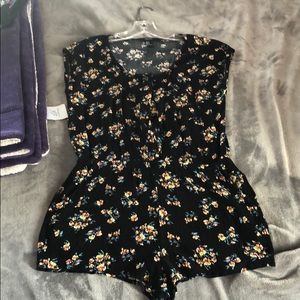 Black Floral Short Sleeve Forever 21 Romper